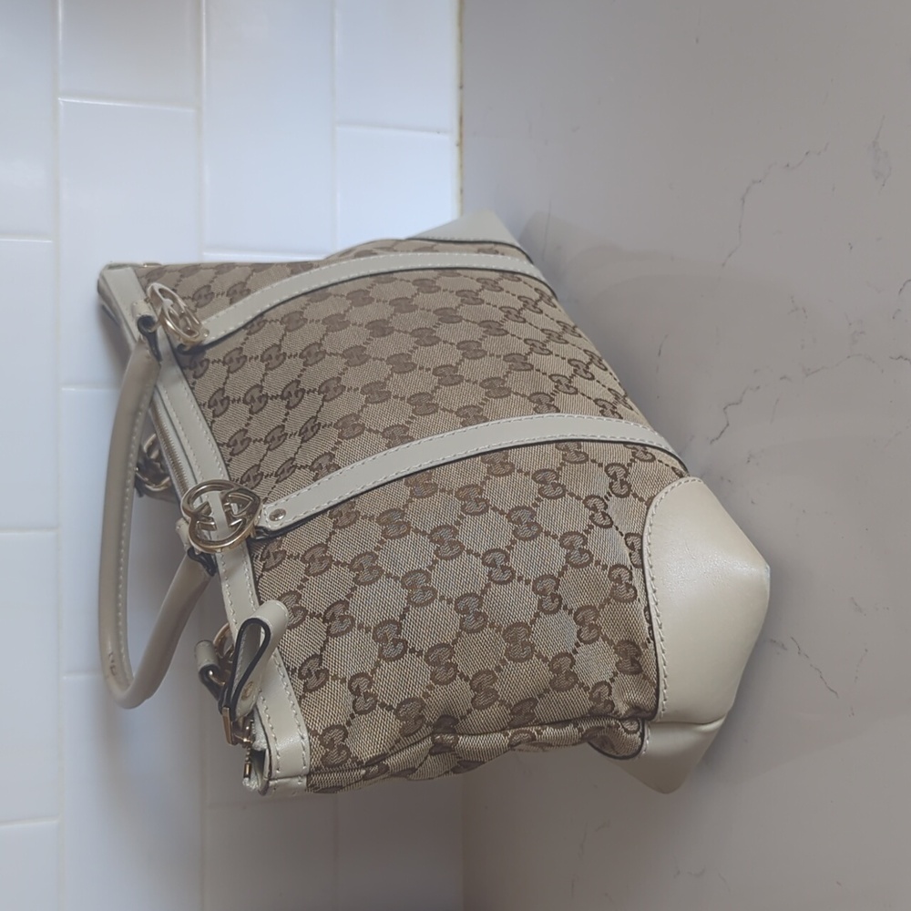NOT FOR SALE SOLD Gucci Canvas Tote Vintage - Picture 5 of 15